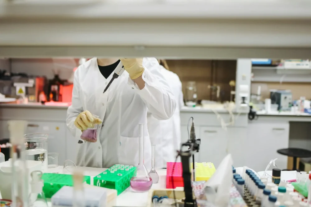 JRC mokslininkai: mikroplastikai ir nanoplastikai – nematoma grėsmė aplinkai ir sveikatai